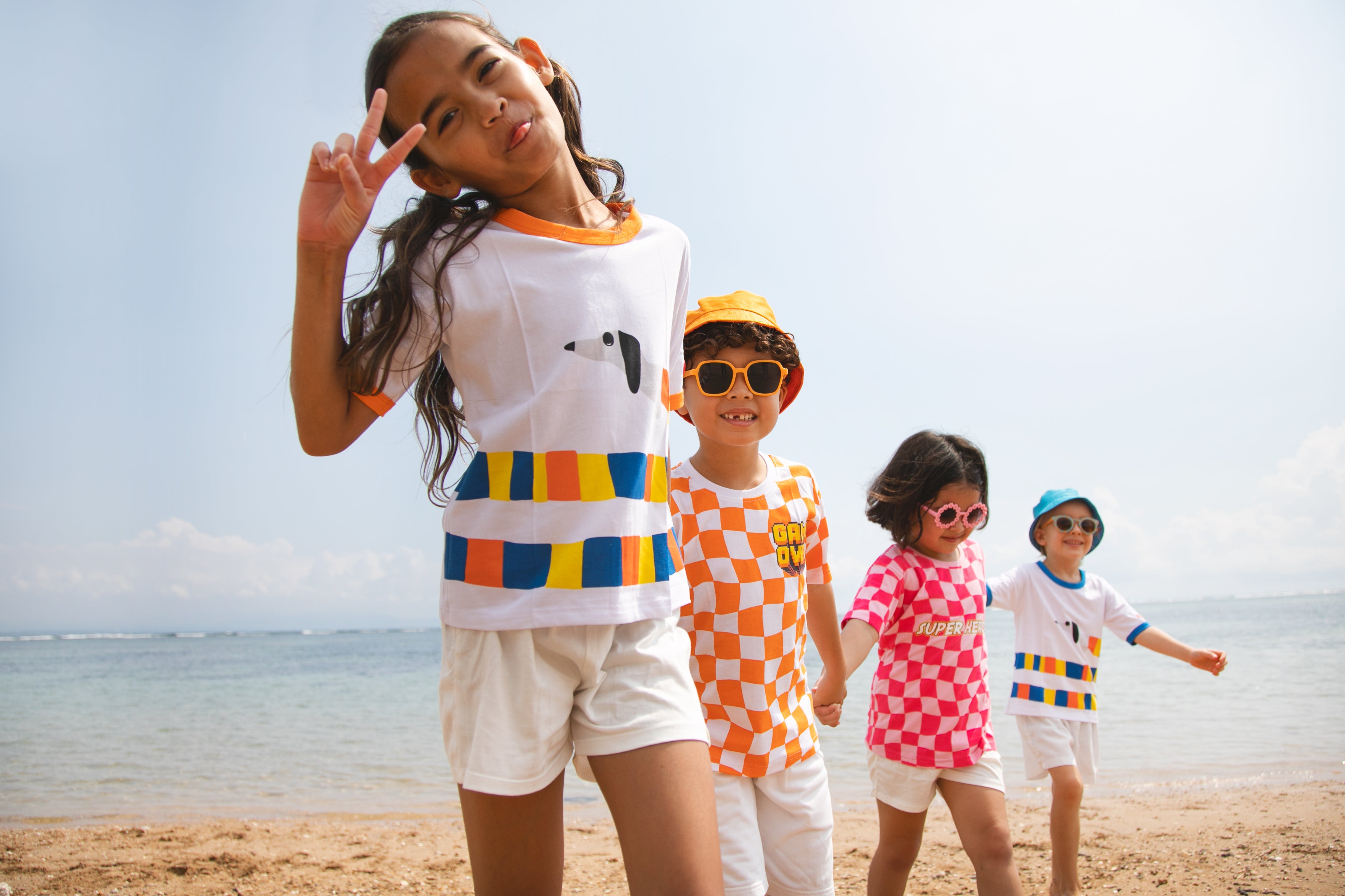 Hot Dog in orange T-shirt