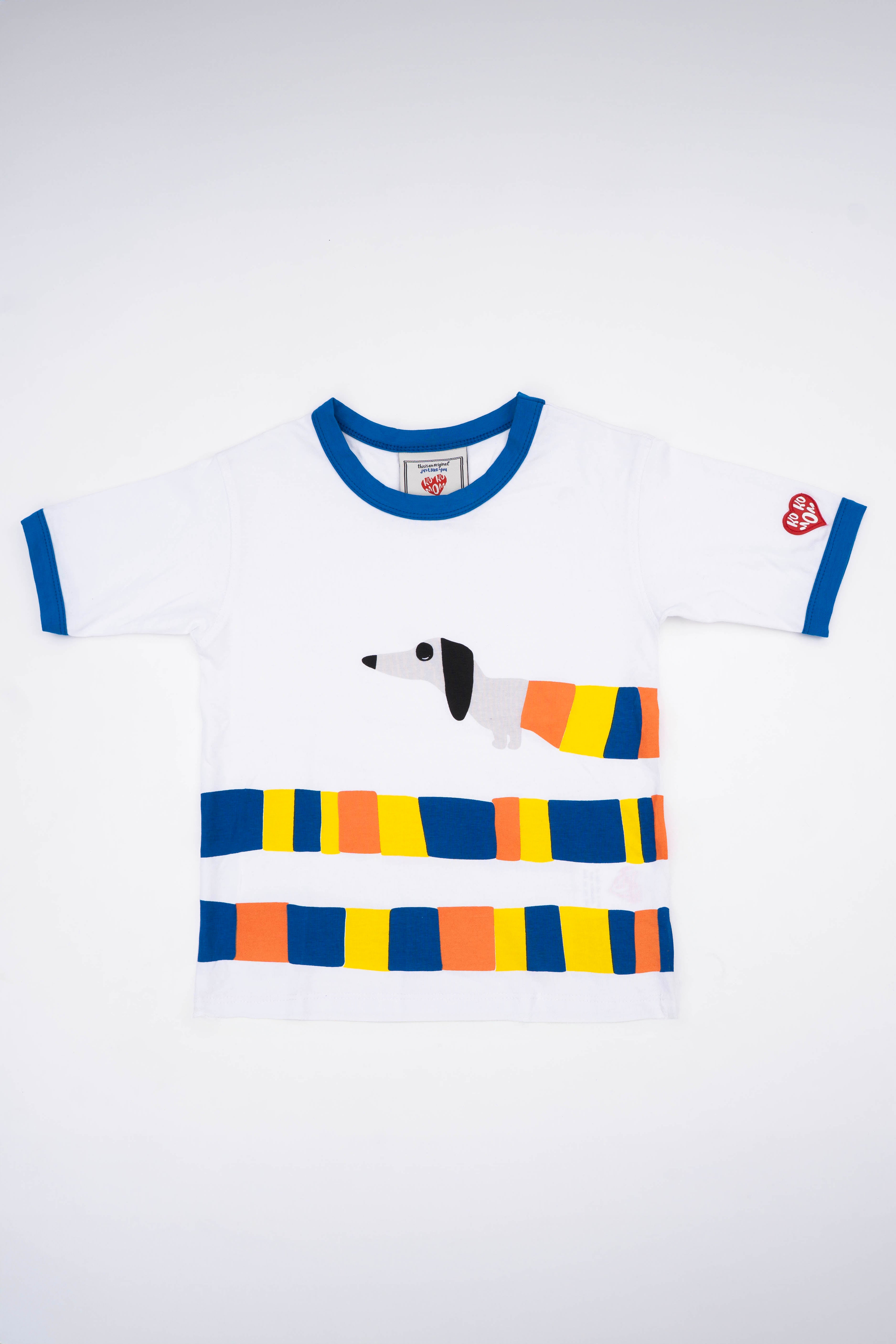 Hot Dog in blue T-shirt